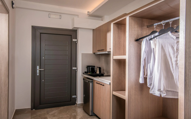 Ebenus Suites by Checkin