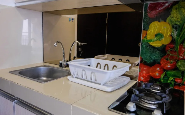 Best Price Studio Apartment at Atria Residence near Mall
