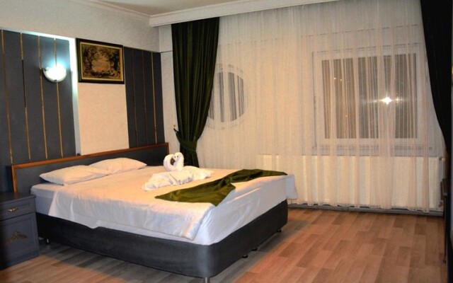 Burak Gold Hotel