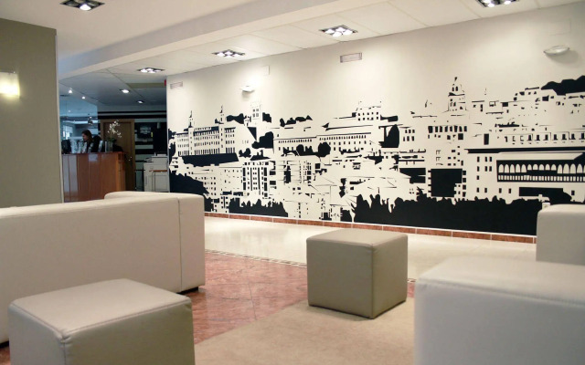 Hotel Isabel de Segura