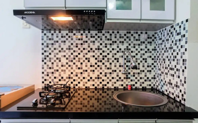 Minimalist 2BR Pancoran Riverside Apartment