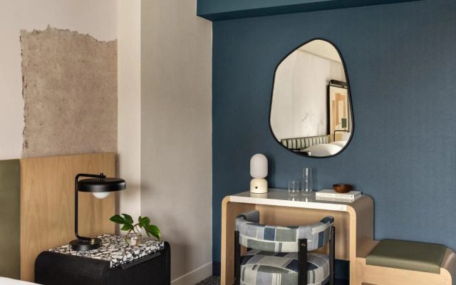 Kimpton Theta New York - Times Square by IHG