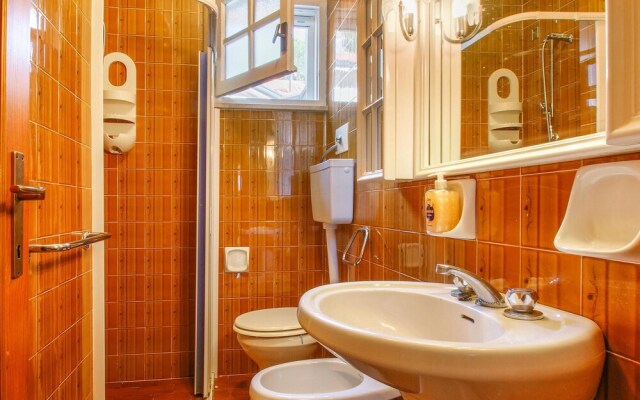 Awesome Home in Marina Romea With 5 Bedrooms and Wifi