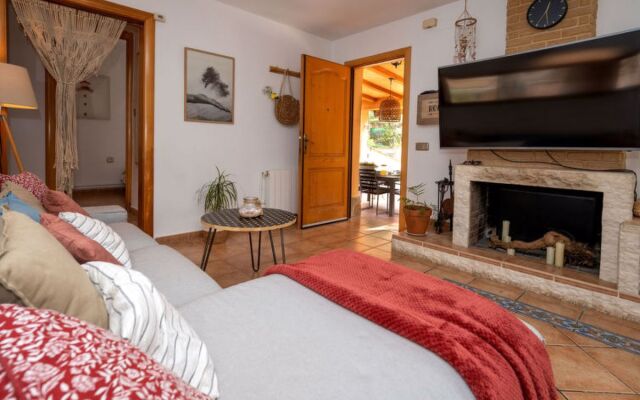 House Can Alma Castellet i Gornal