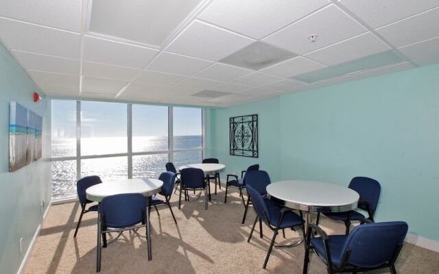 Tropic Winds Condominium