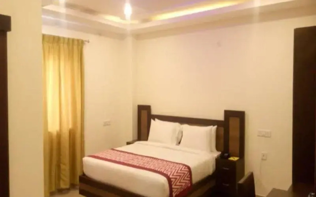 Hotel Bharani Residency