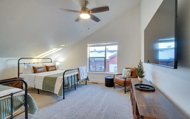 Mccall Vacation Rental w/ Private Balcony & Grill!