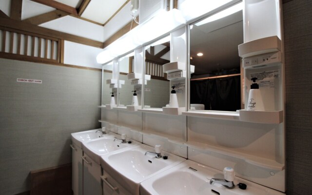 ZenLabo Osaka - Hostel