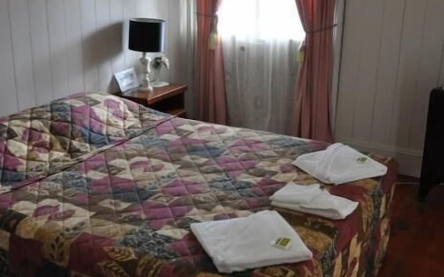 Australian Hotel Boonah – Guest Rooms – Boonah