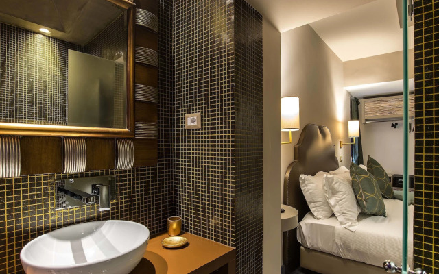 Colonna Suite del Corso