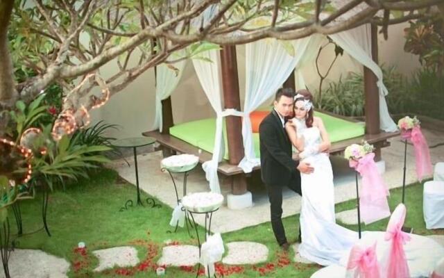 Athena Garden Villa & Spa