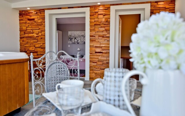 Superior 4 Villa Antea With Pool Jacuzzi, Zadar