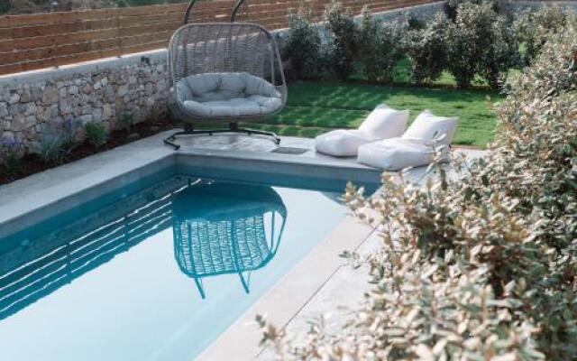 Melior  Luxury Villas