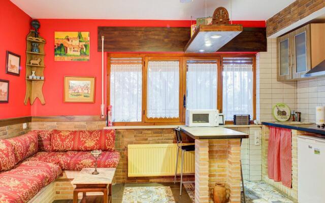 Rural apartment in Galapagar with bubble bath