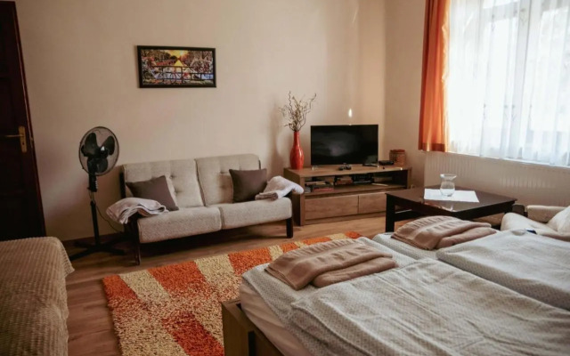 Dobay Apartman Gyula