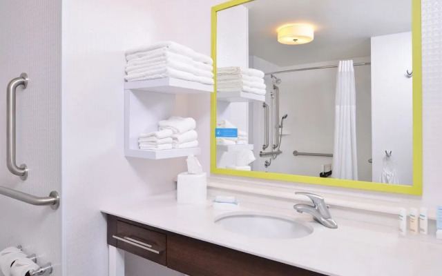 Hampton Inn and Suites St. Paul Oakdale/Woodbury by Hilton