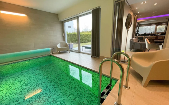Magnolia House - Indoor Pool and Sauna