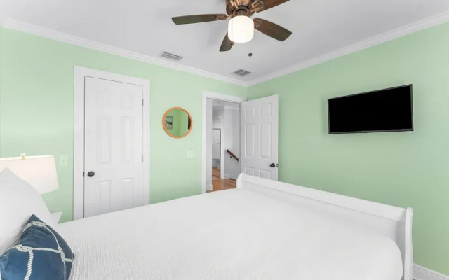 Pet Friendly Beach House - Sunset Escape