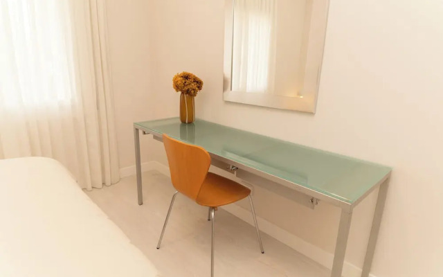 Boutique Home