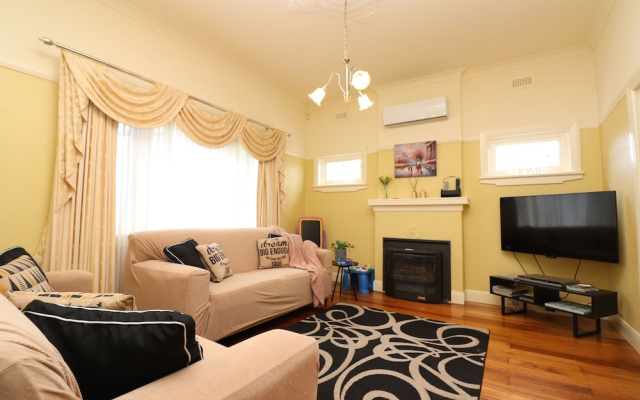 Brunswick Renaissance - Rejuvenate Stays