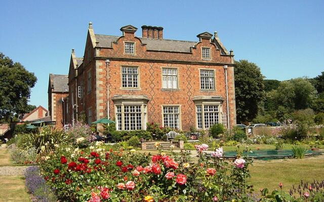 Willington Hall Hotel