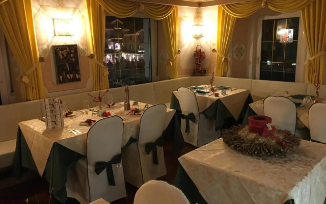 Hotel Stella
