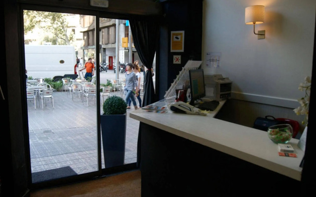 Hostal Mayerling Centro