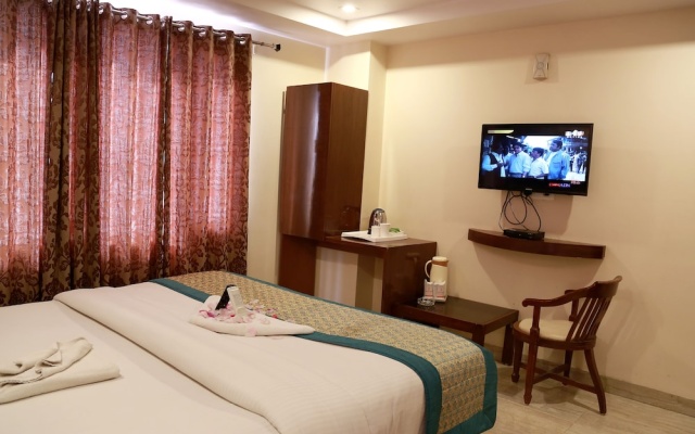Hotel Geetasaar – Guest Rooms – Delhi