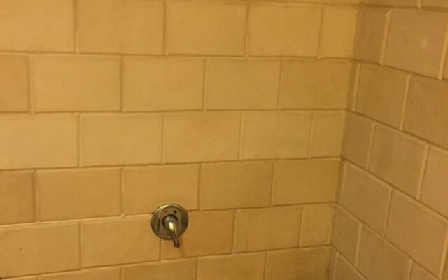 CMK and Private Water Chalet