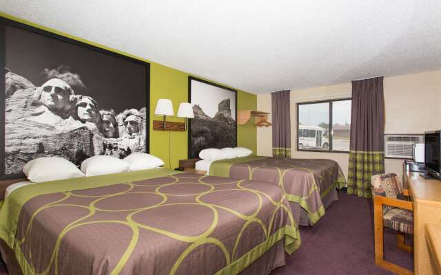 Super 8 by Wyndham Chadron NE