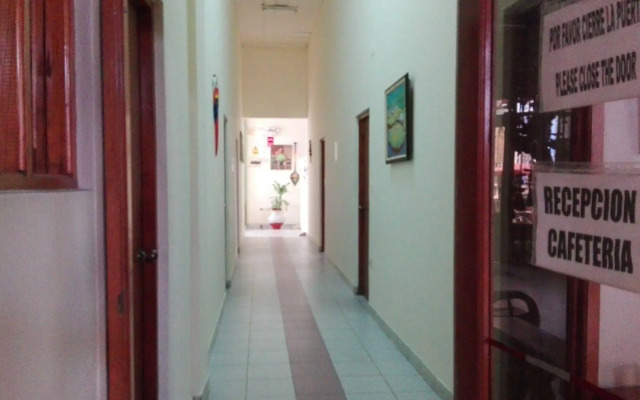 Hostal Colibri