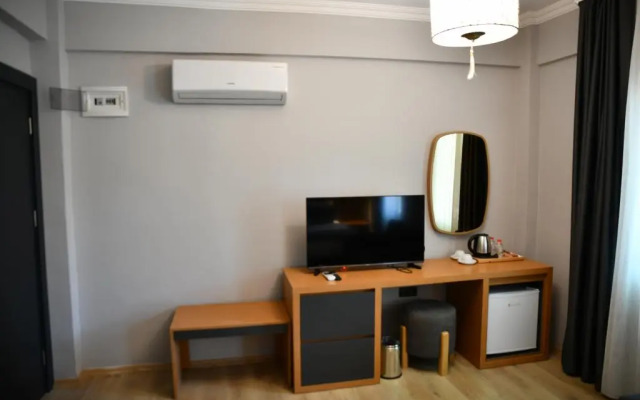 My Ella Marina Hotel