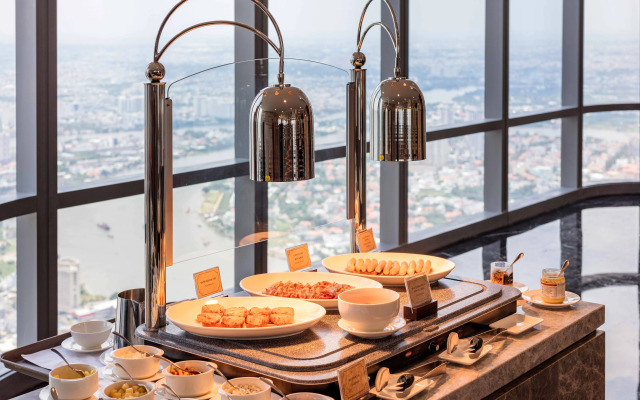 Vinpearl Landmark 81, Autograph Collection
