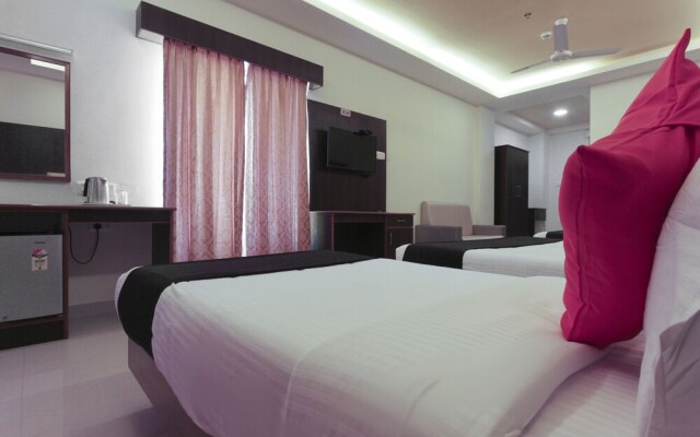 Hotel Saravana Bhavan by OYO Rooms