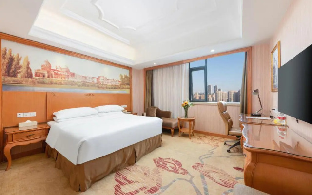 Vienna Hotel Wuhan Yellow Crane Tower Branch