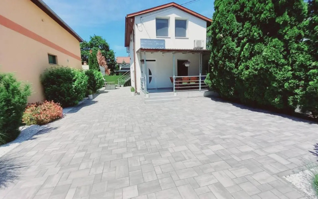 White Stone Apartman