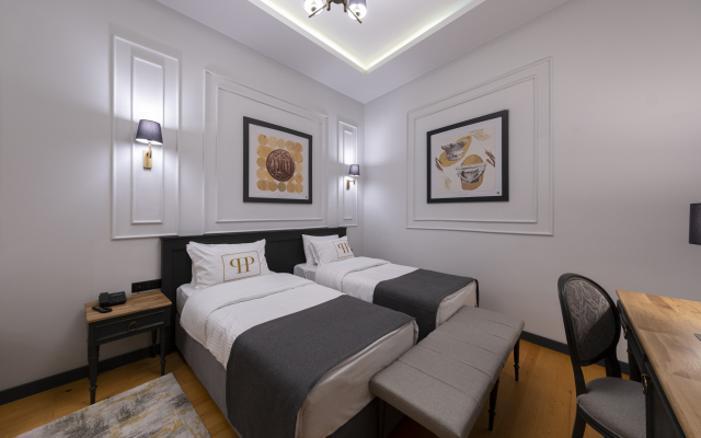 Ferman Port Hotel - Special Class