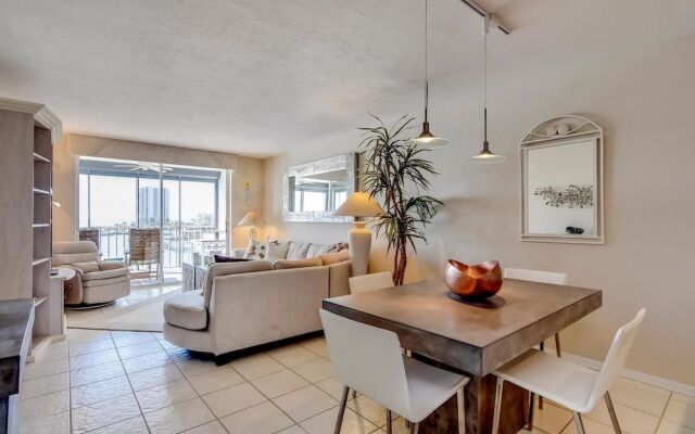 Eagle Cay Building 5-602