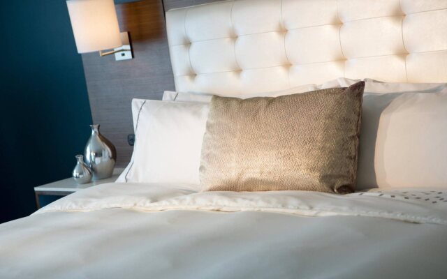 Renaissance Meadowlands Hotel