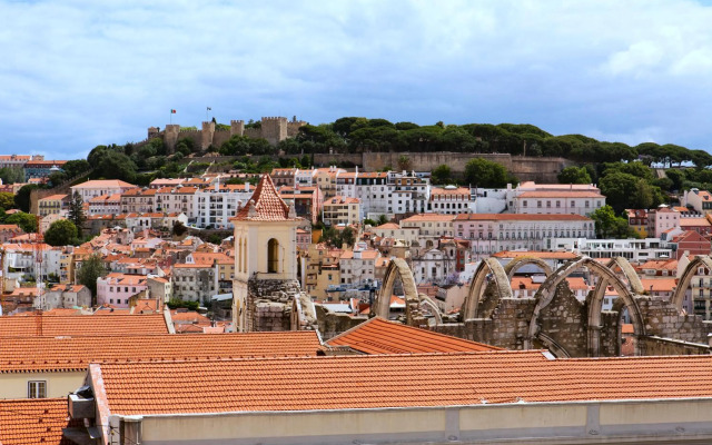 Lisboa Carmo Hotel