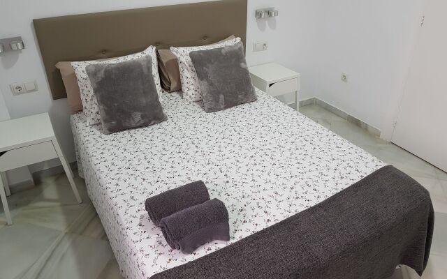 Fan Rooms Duquesa