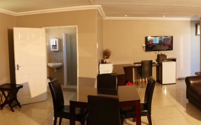 Kleinplasie Guesthouse