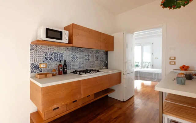 Sunny House Trilo with Pool