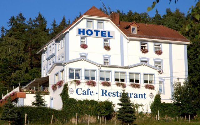 Waldhotel & Restaurant Bergschlösschen