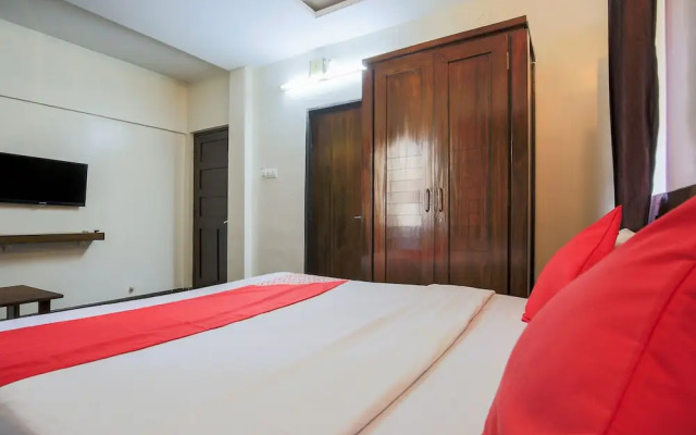 OYO 9518 Hotel Aqua Mira