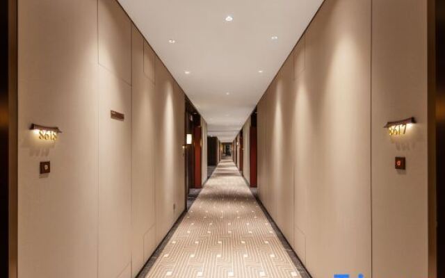 Xuzhou Yunlong Lake Scenic Area Maison New Century Hotel