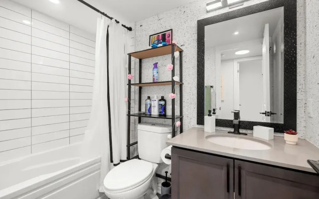 GLOBALSTAY Luxury Townhouse Minutes Away From Waterfront