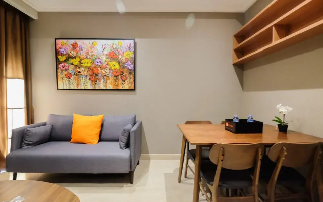 Comfortable and Modern 2BR Menteng Park Apartment