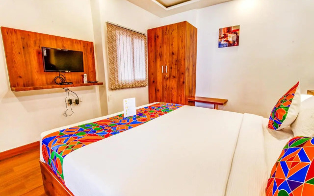 Fabhotel Vista Suites