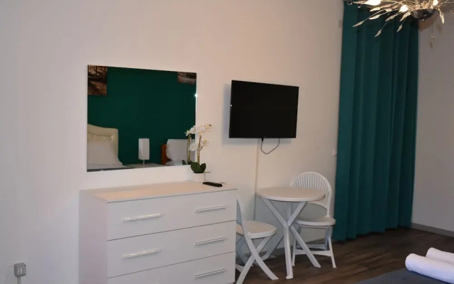 Venice Popular Apartment
